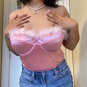 Pink hook corset with feather/fur trim